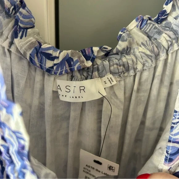 NWT ASTR Viona Floral Off Shoulder Ruffle Maxi Dress - Picture 4 of 5